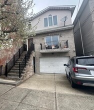 Building Photo - 134 71st St