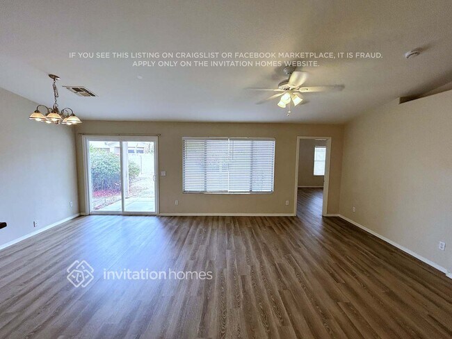 Building Photo - 8207 S 18th St