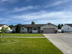 Building Photo - 4301 E Nibley Cir