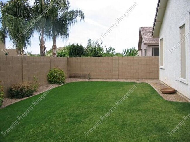 Foto del edificio - Gilbert Home for Rent 3 Bedrooms near Elli...