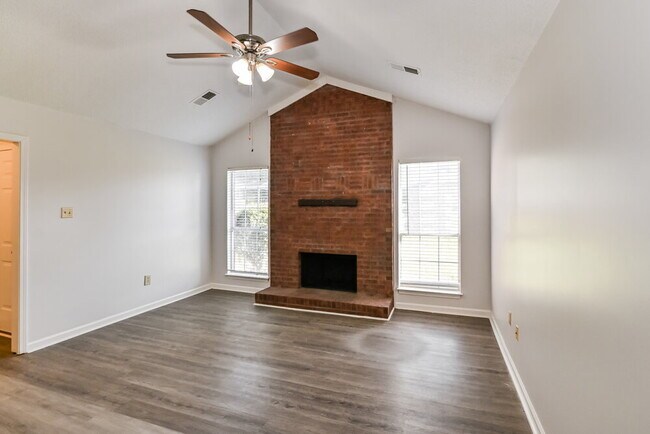 Foto del edificio - 1683 Coral Hills Dr
