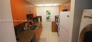 Foto del edificio - 2457 Collins Ave