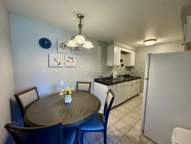 Foto del edificio - 1444 State St