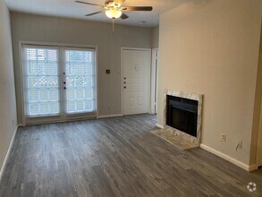 Building Photo - 2121 El Paseo St