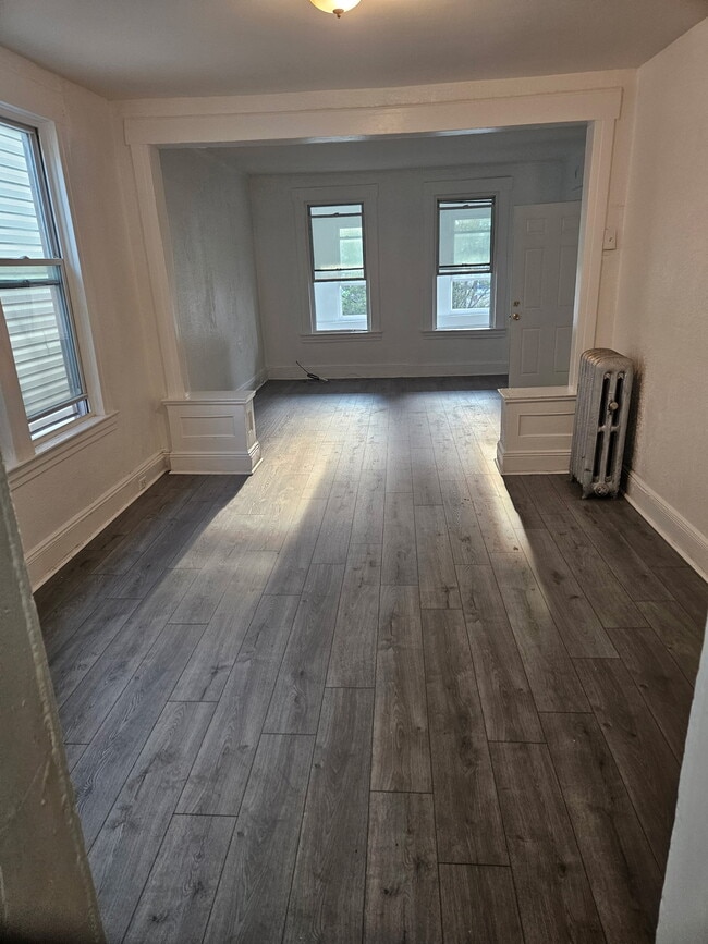 LivingRoom/ Dining Areaa - 414 S 15th St