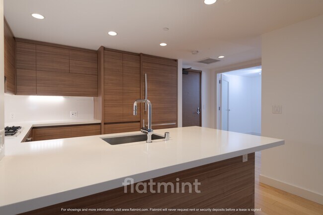 Foto del edificio - 583 Battery St