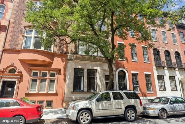 Building Photo - 1919 Spruce St
