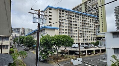 Building Photo - 1535 Pensacola St