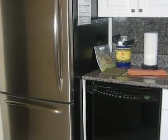 Images are representative samples of the advertised unit. Actual units shown during tours may differ - 25 Exeter St