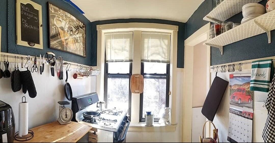 Kitchen - 4501 N Beacon St