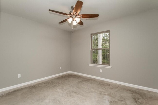 Foto del edificio - 211 Greenwood Ave