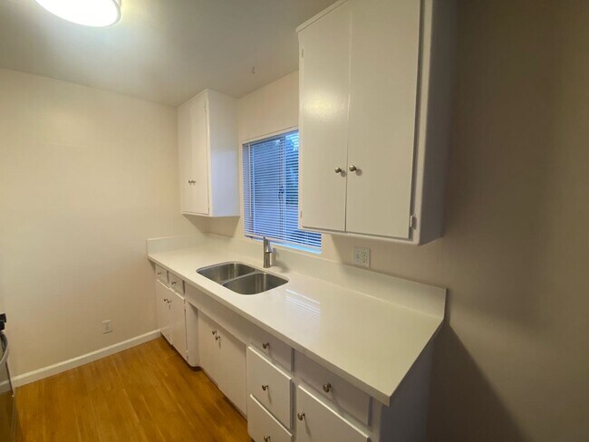 Foto del edificio - 11822 Washington Pl