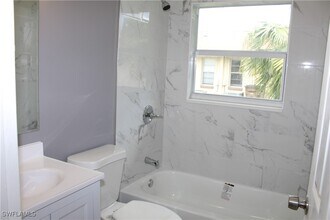 Building Photo - 334 Cape Coral Pkwy W
