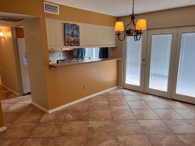 Building Photo - 2109 Via Catalina