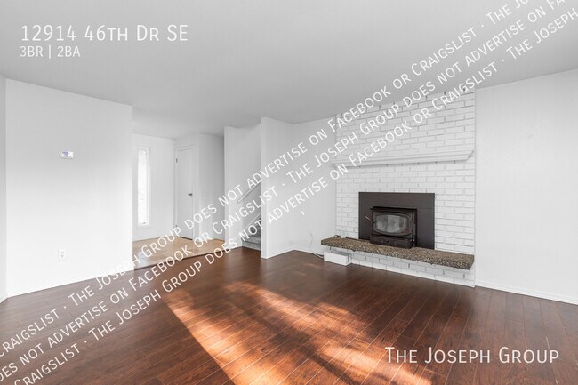 Foto del edificio - 12914 46th Dr SE