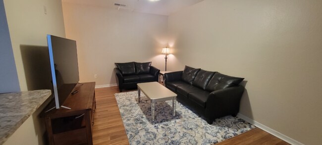 Foto del edificio - 5035 Sunridge Palms Dr