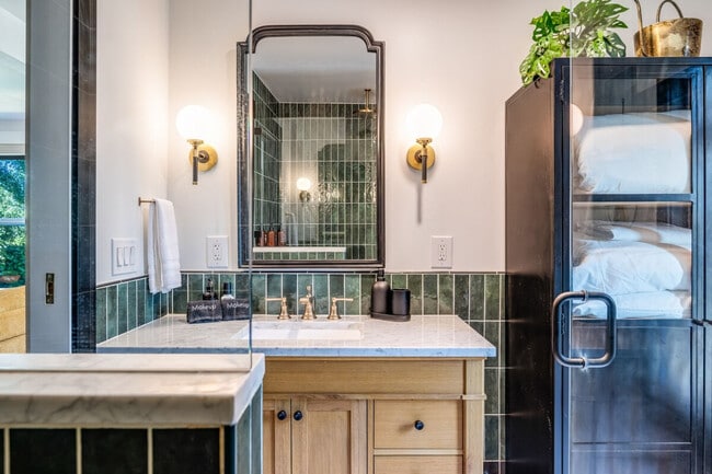 Building Photo - 2655 NW 86th St