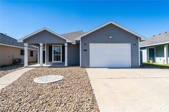 Building Photo - 2317 White Star Dr