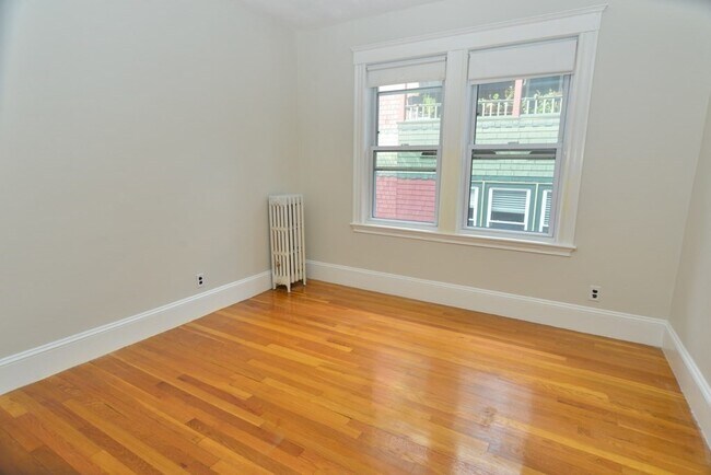 Foto del edificio - 44 Rockview St