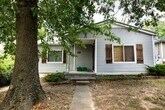 Primary Photo - 3 br, 2 bath House - 502 W. Holly Street