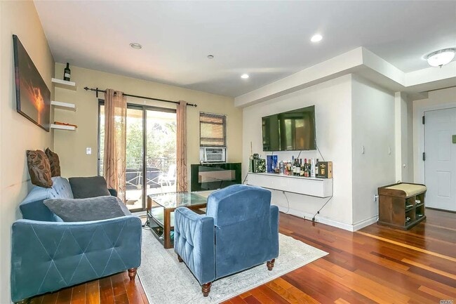 Photo - 71-19 162nd St Apartment