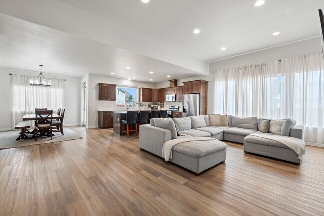 Foto del edificio - 5175 Parkway Dr NE
