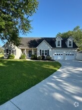 Building Photo - 104 Bogey Ct