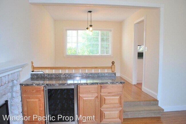 Foto del edificio - 4 br, 2.5 bath House - 14 Waterbury Place