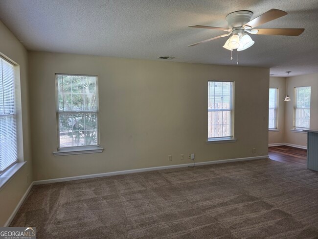 Building Photo - 1213 Exley Dr