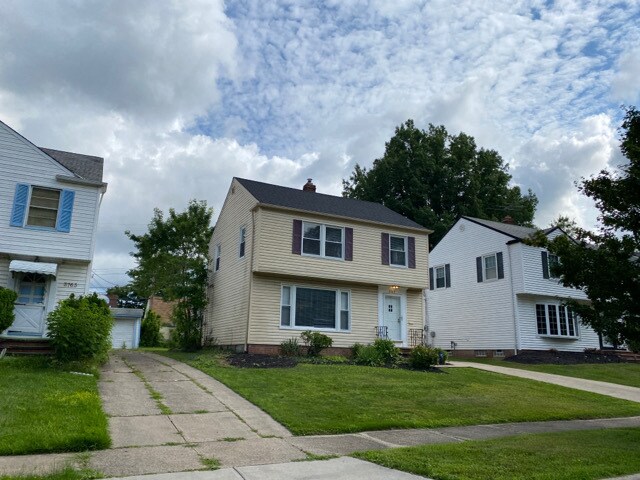 Primary Photo - 3767 Covington Rd