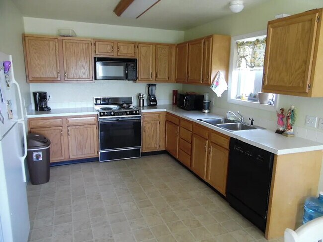 Foto del edificio - 2402 Sunrise Ct
