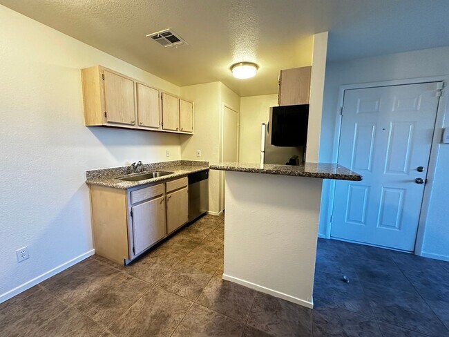 Building Photo - KEYS CONDO