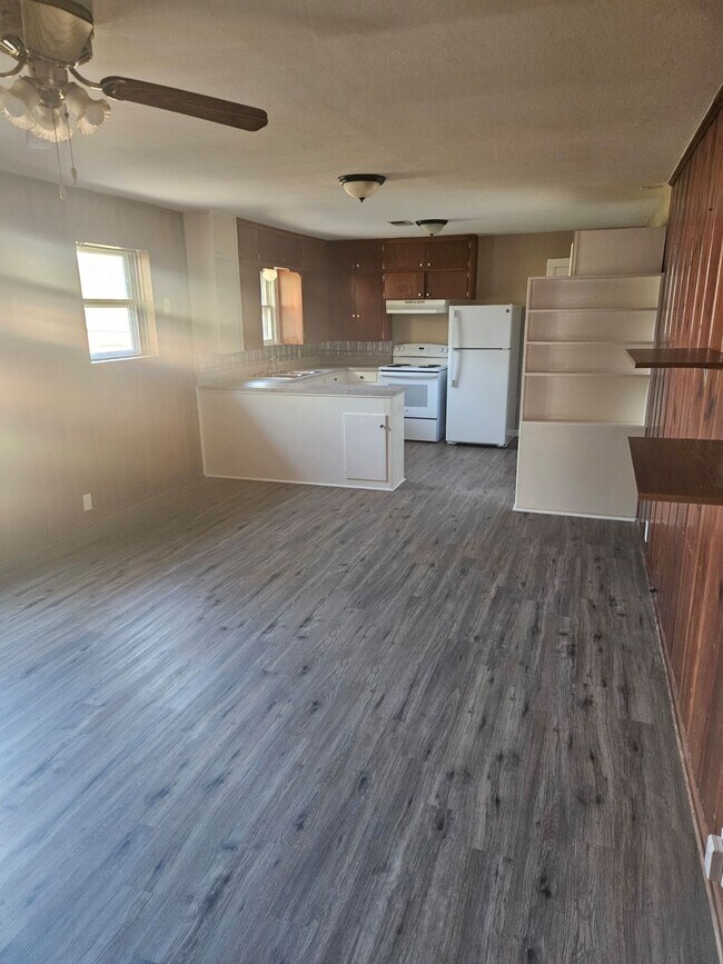 Foto del edificio - 1109 Hillcrest Blvd