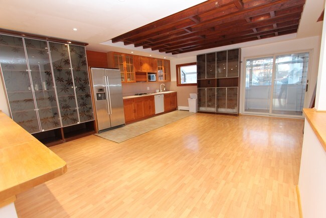 Foto del edificio - 3838 Atlantic Ave