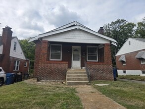 Building Photo - 3519 Belaire Pl