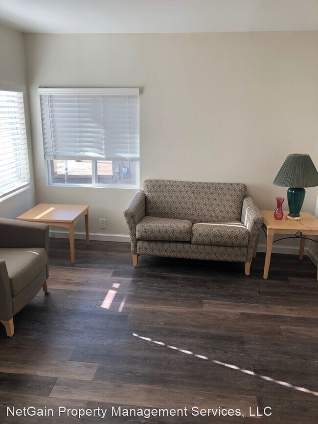 Foto del edificio - 2 br, 1 bath House - 840 South 200 West