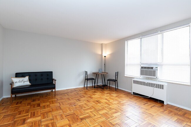 Unidad de estudio - Washington Place Apartments