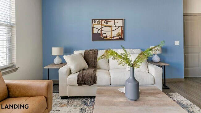 Building Photo - 99 W Cedar Bayou Lynchburg Rd