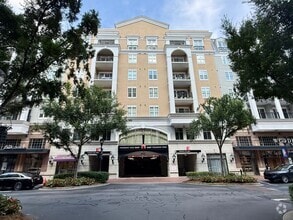 Building Photo - 4625 Piedmont Row Dr