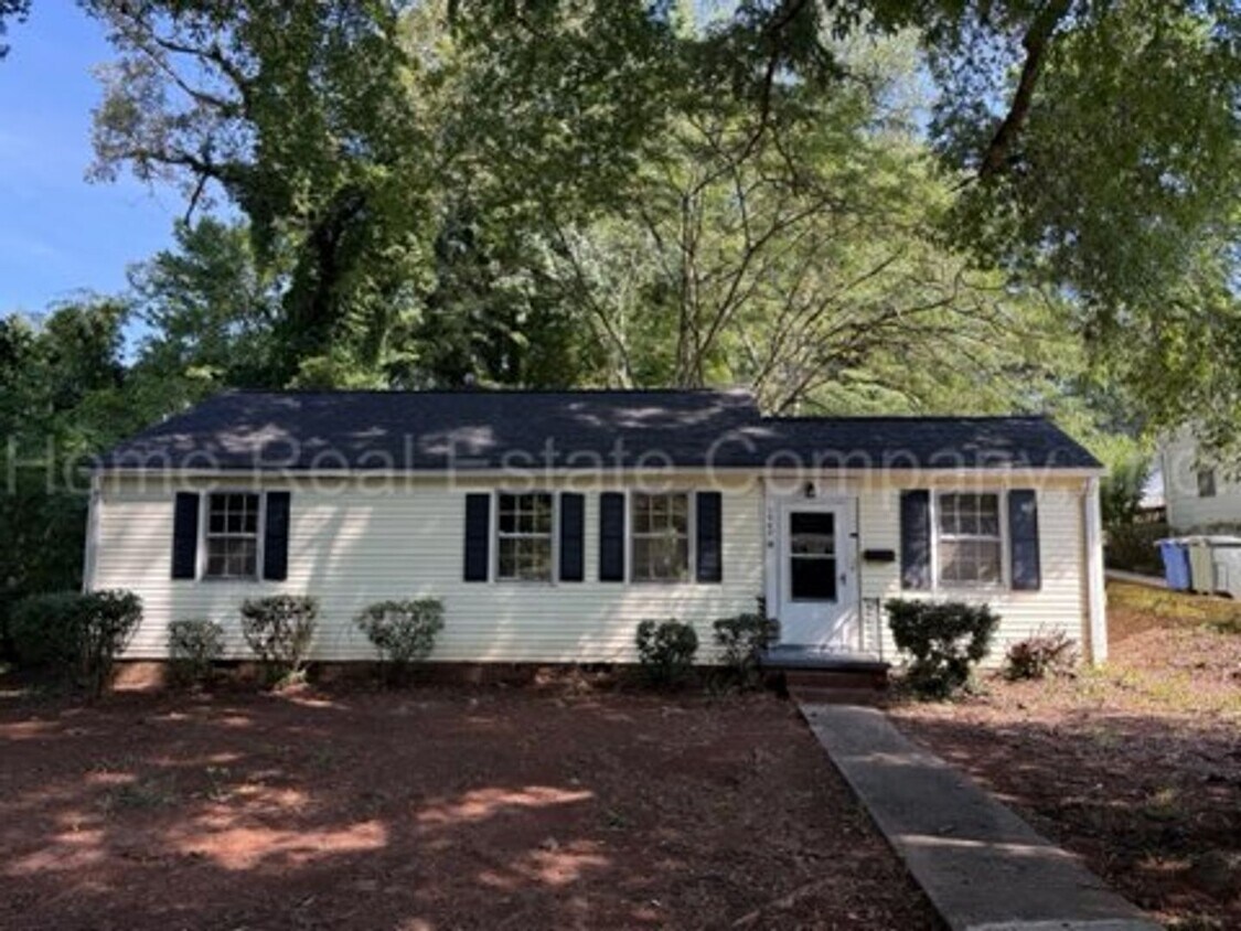 Photo - 1442 Revere Road