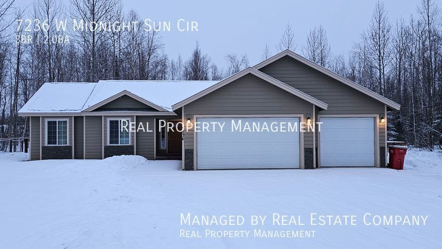 Primary Photo - Gorgeous Newer Construction Ranch Style Th...