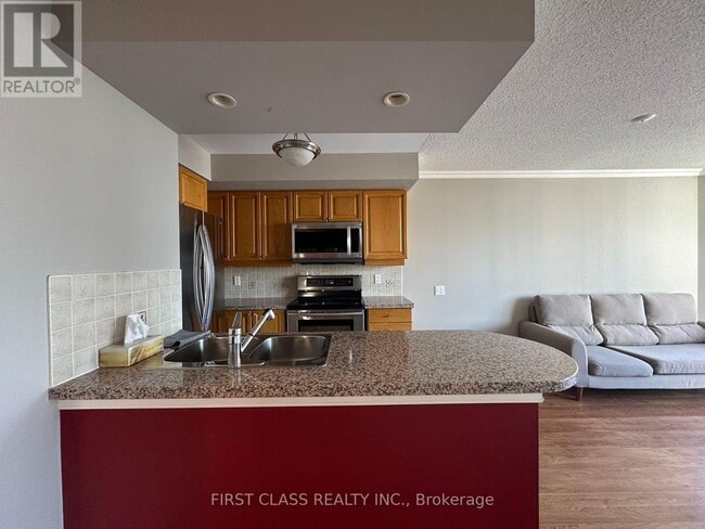 Building Photo - 10 Northtown Way