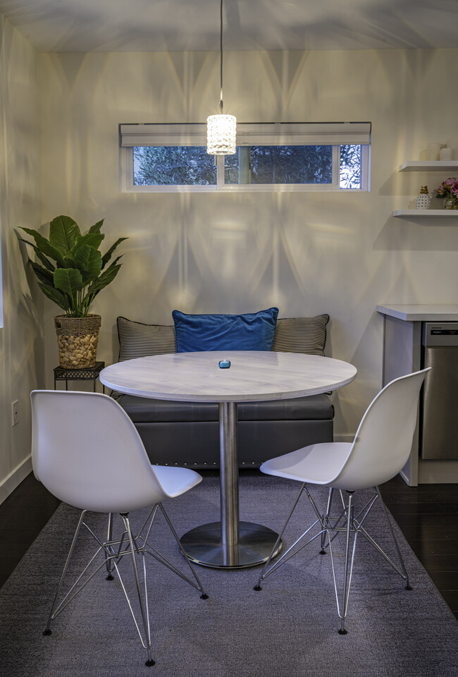 Dining Area - 7872 Truxton Ave