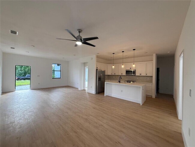 Building Photo - 5486 Riley Ln