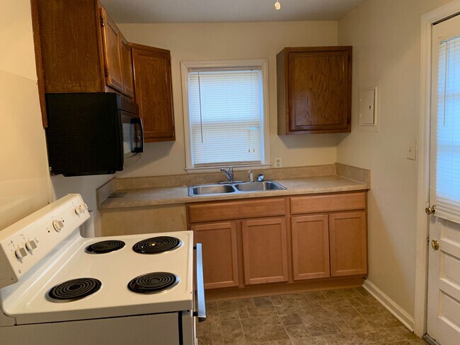 Foto del edificio - Cozy 2 Bedroom Home!!