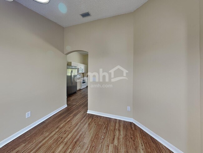 Foto del edificio - 160 Andalusia Ave NW