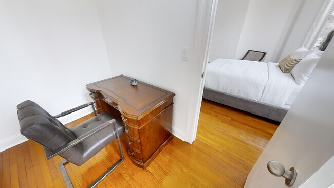 Foto del edificio - 90 Cornelia St