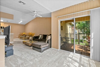 Building Photo - 10354 Fox Trail Rd S