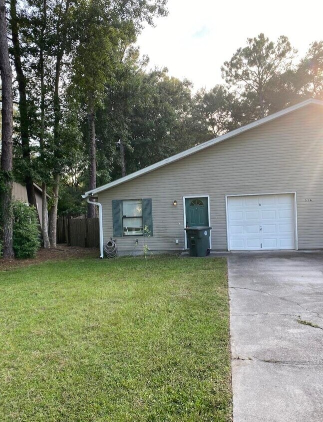 516 S Arizona St, Kingsland, GA 31548 Townhome Rentals in Kingsland