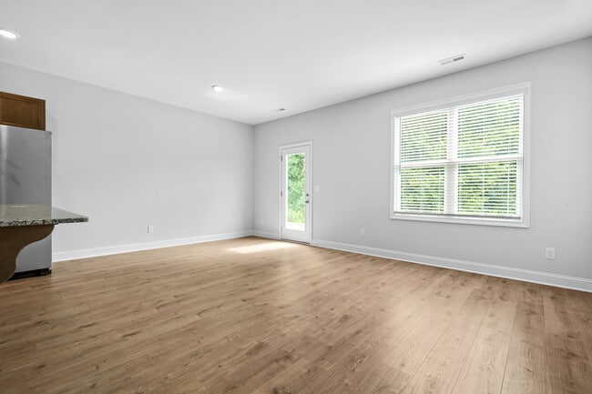Foto del edificio - Marin Woods Townhomes